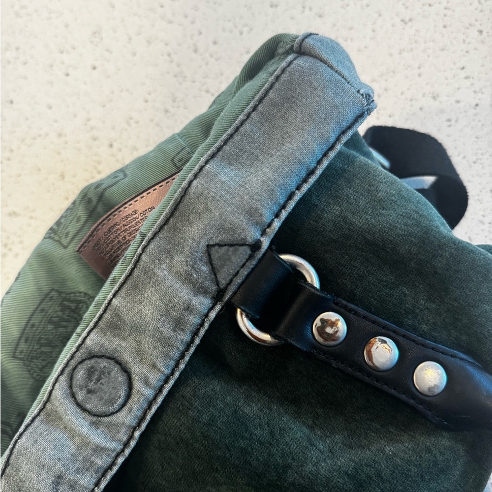 Juicy Couture Royal Scotty Tote – Green Velour (Project Bag) - Picture 11 of 11